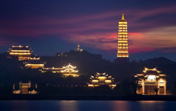 Những hình ảnh chùa đẹp nhất Việt Nam